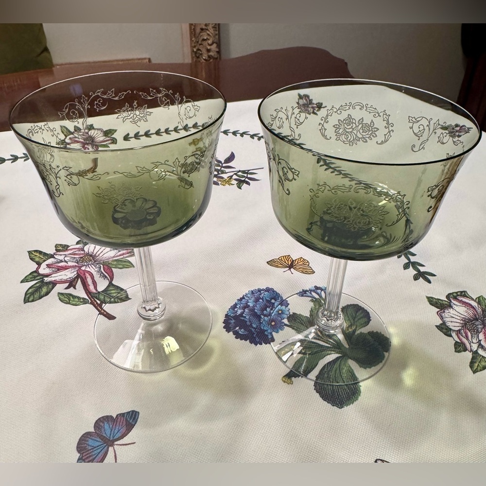 FOSTORIA Cameo Green champagne glasses